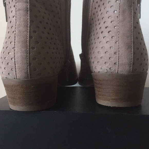 ✅Mesh ankle boots with a low flat heel. Carlos  9m - Picture 5 of 7